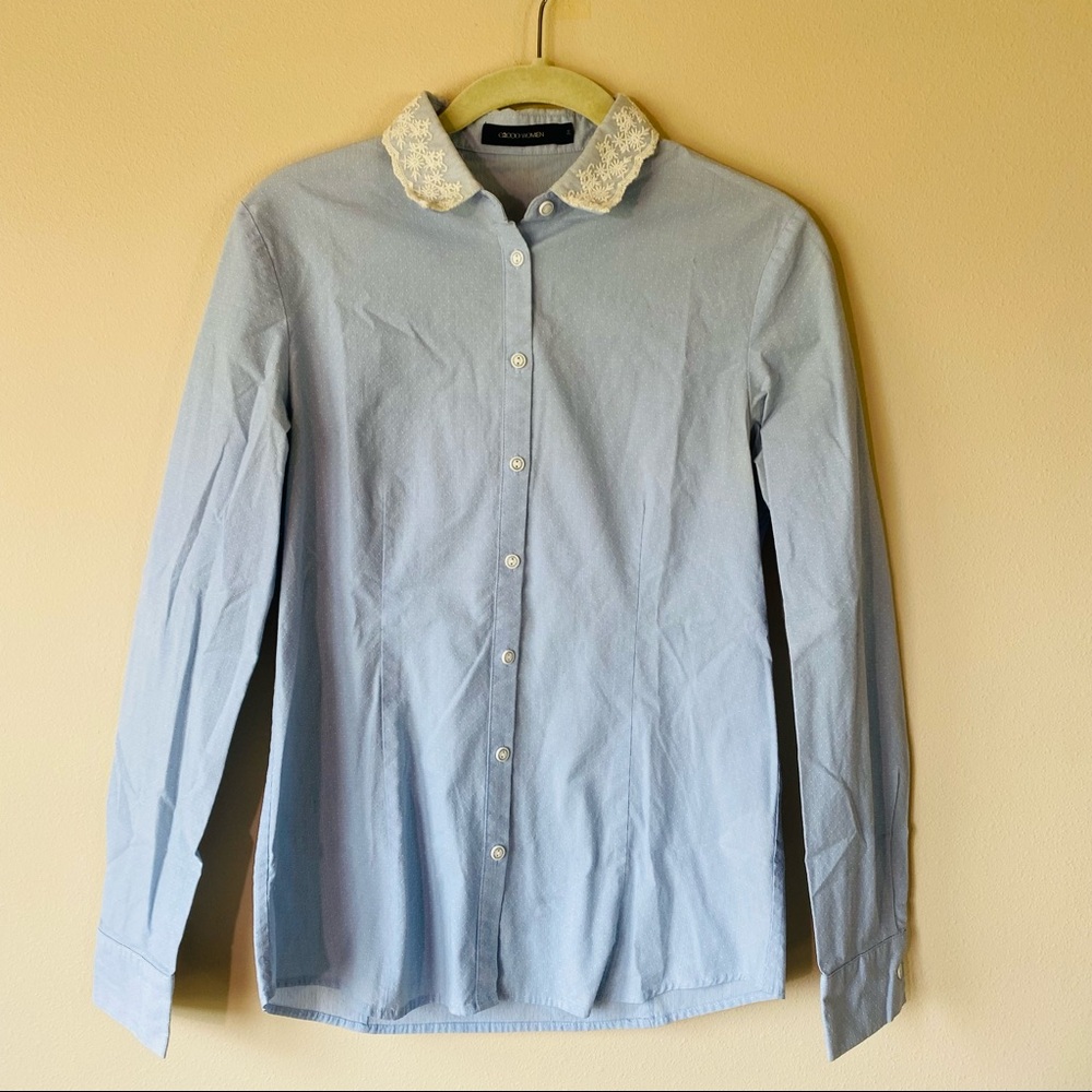 G2000 shirt with lace collar
